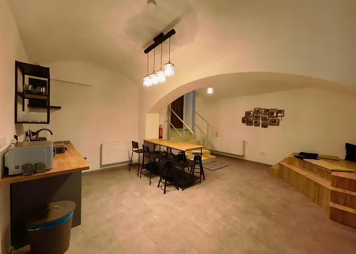 Capsule Hostel Erbenova